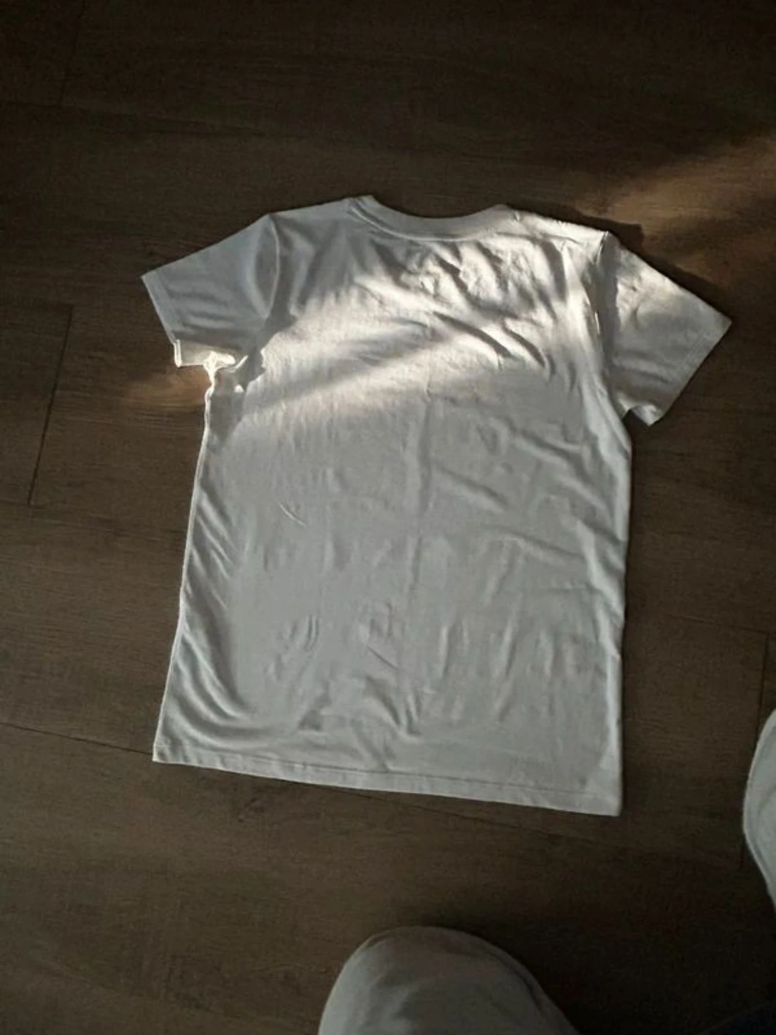 T-shirt – photo 2